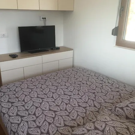 Apartament Nena *